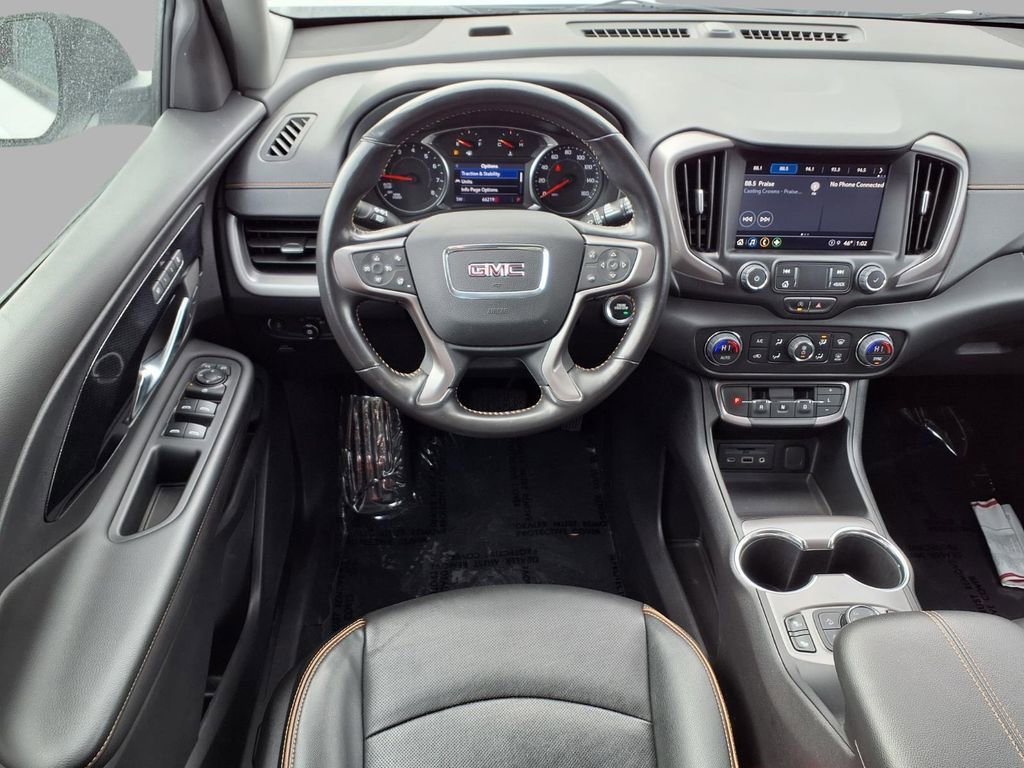 Used 2022 GMC Terrain AT4 image 4