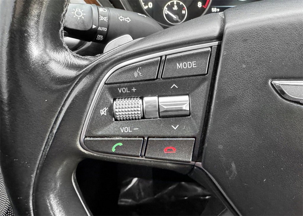 Used 2018 Genesis G90 3.3T Premium image 21