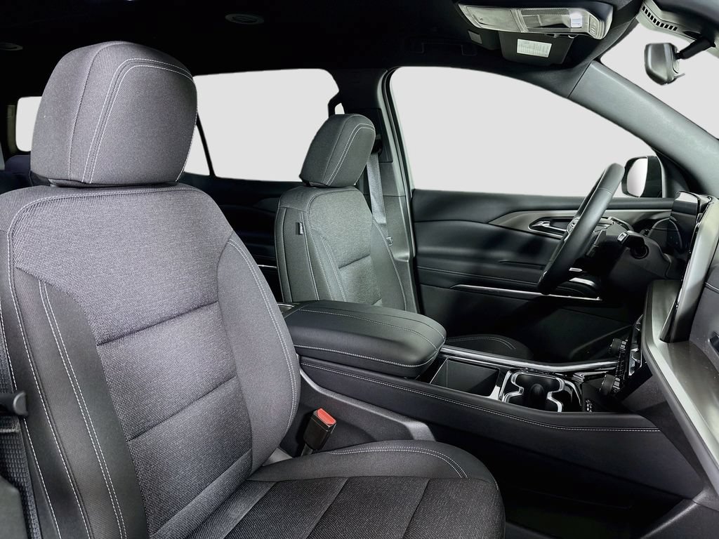 New 2026 Chevrolet Traverse LT w/ Midnight/Sport Edition AWD/4WD image 28