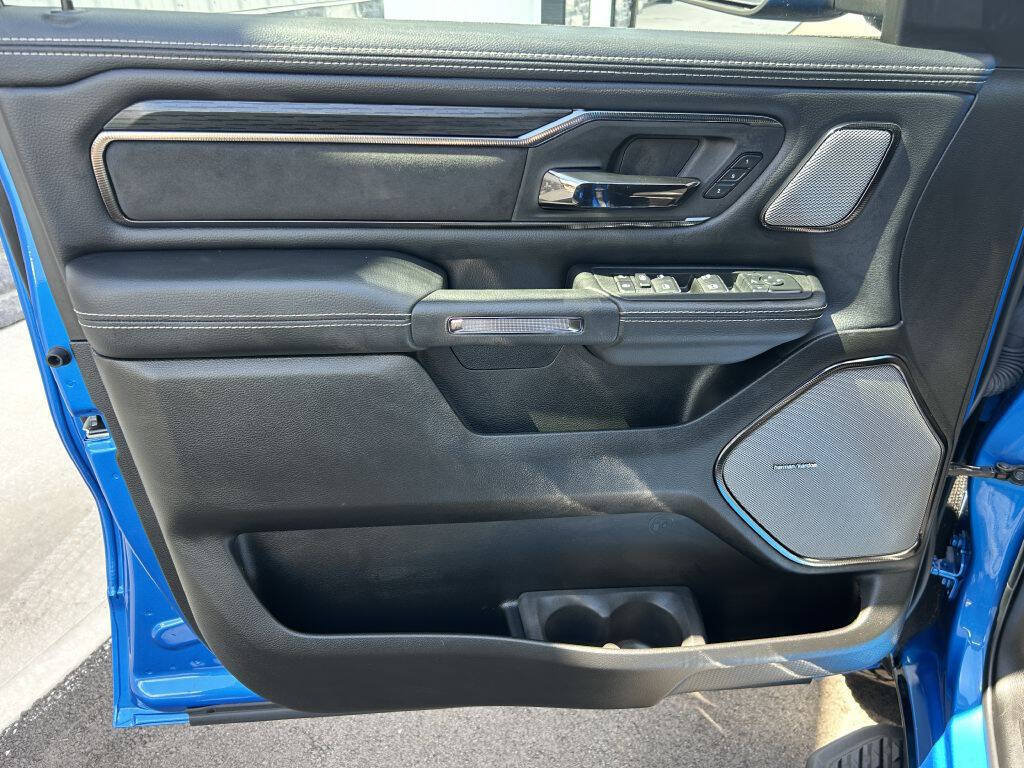 Used 2025 RAM 1500 Rebel w/ G/T Package AWD/4WD image 11