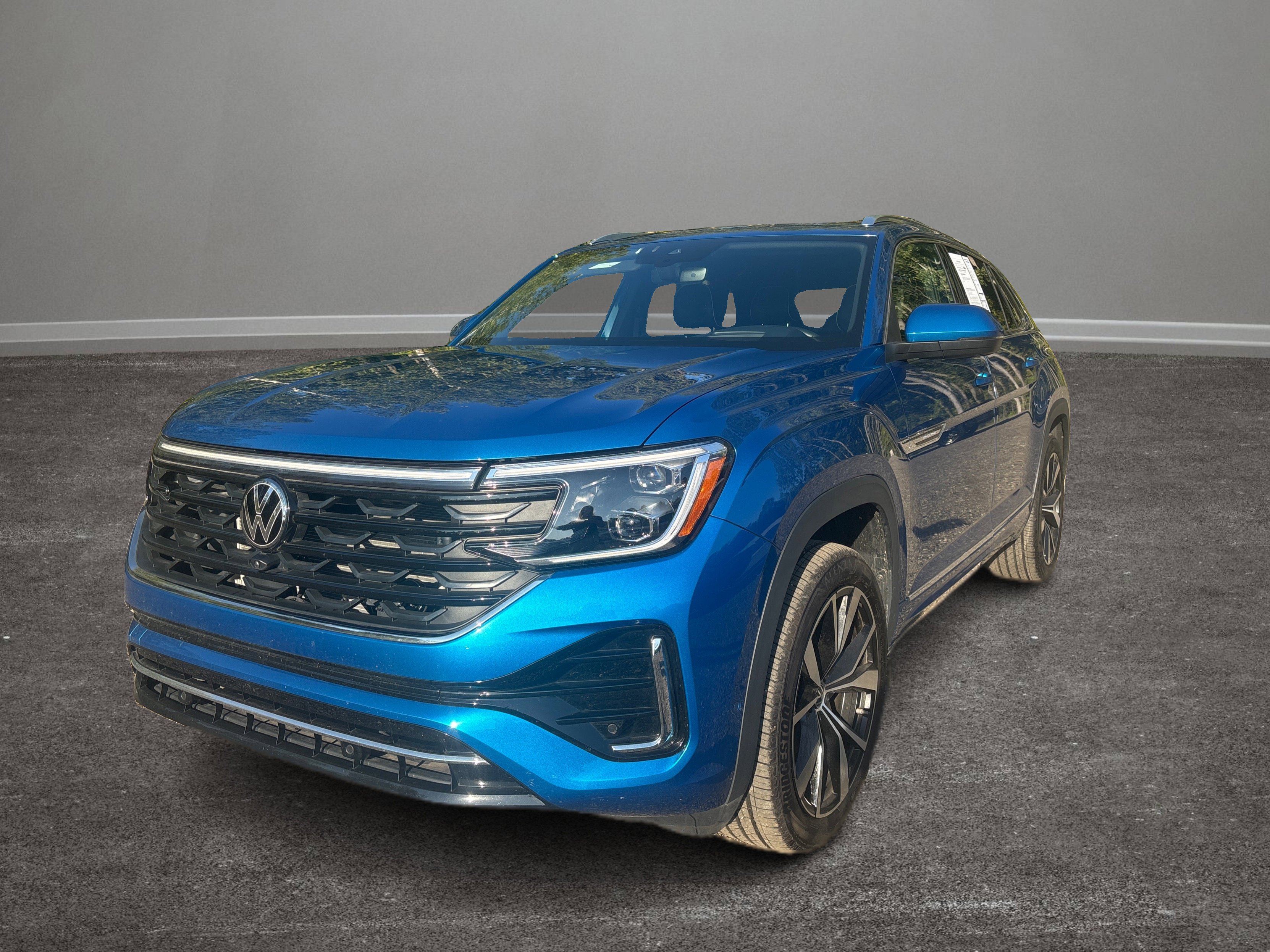 Used 2025 Volkswagen Atlas Cross Sport SEL Premium R-Line image 34