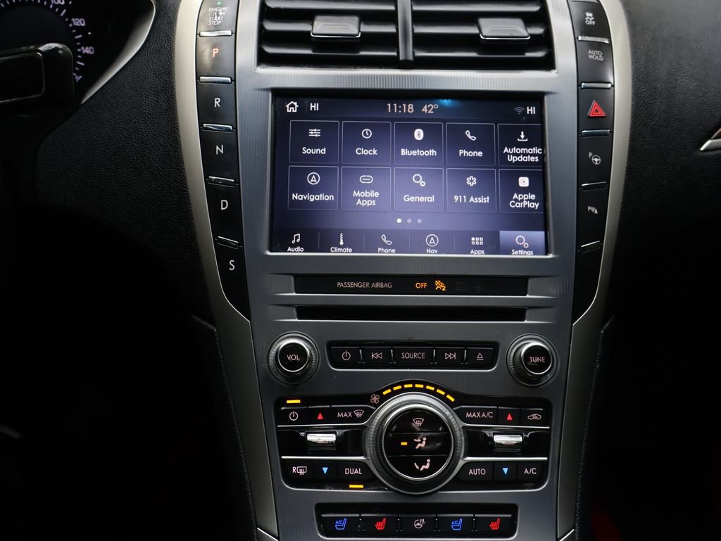 Used 2019 Lincoln MKZ Reserve FWD image 20