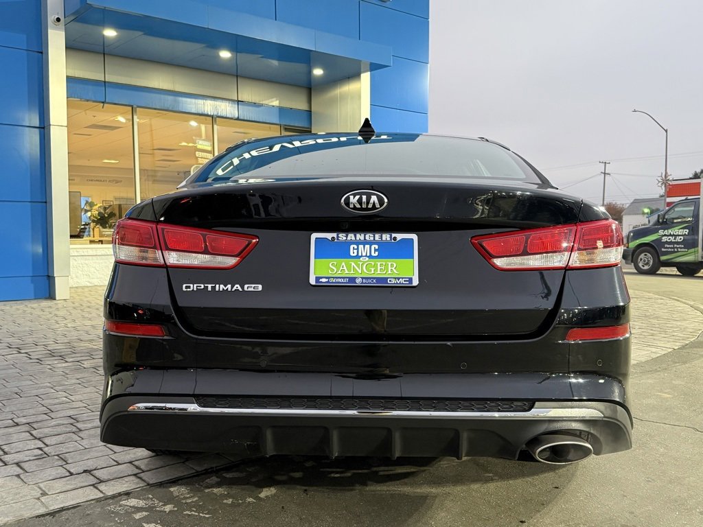 Used 2020 Kia Optima LX image 9
