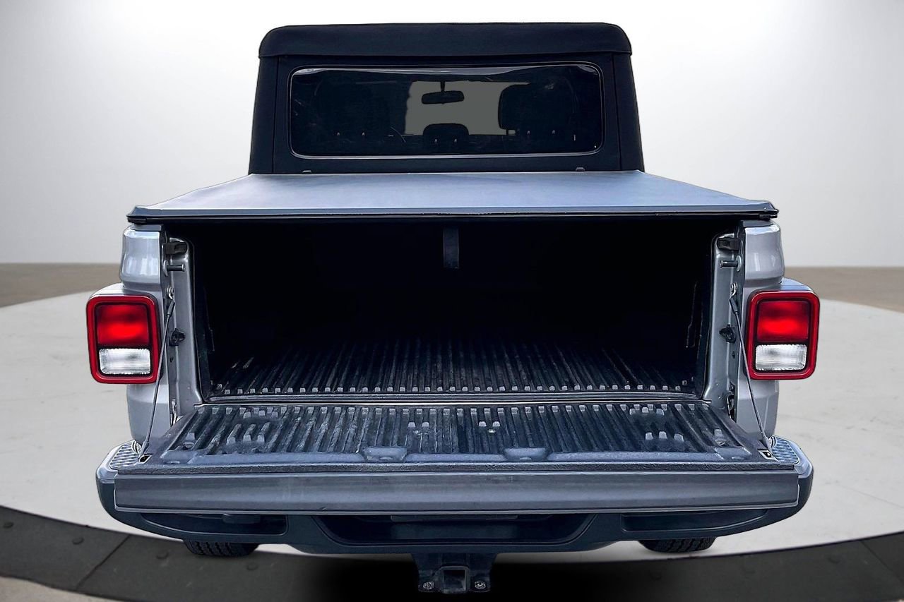 Certified 2020 Jeep Gladiator Sport w/ Quick Order Package 24S image 25