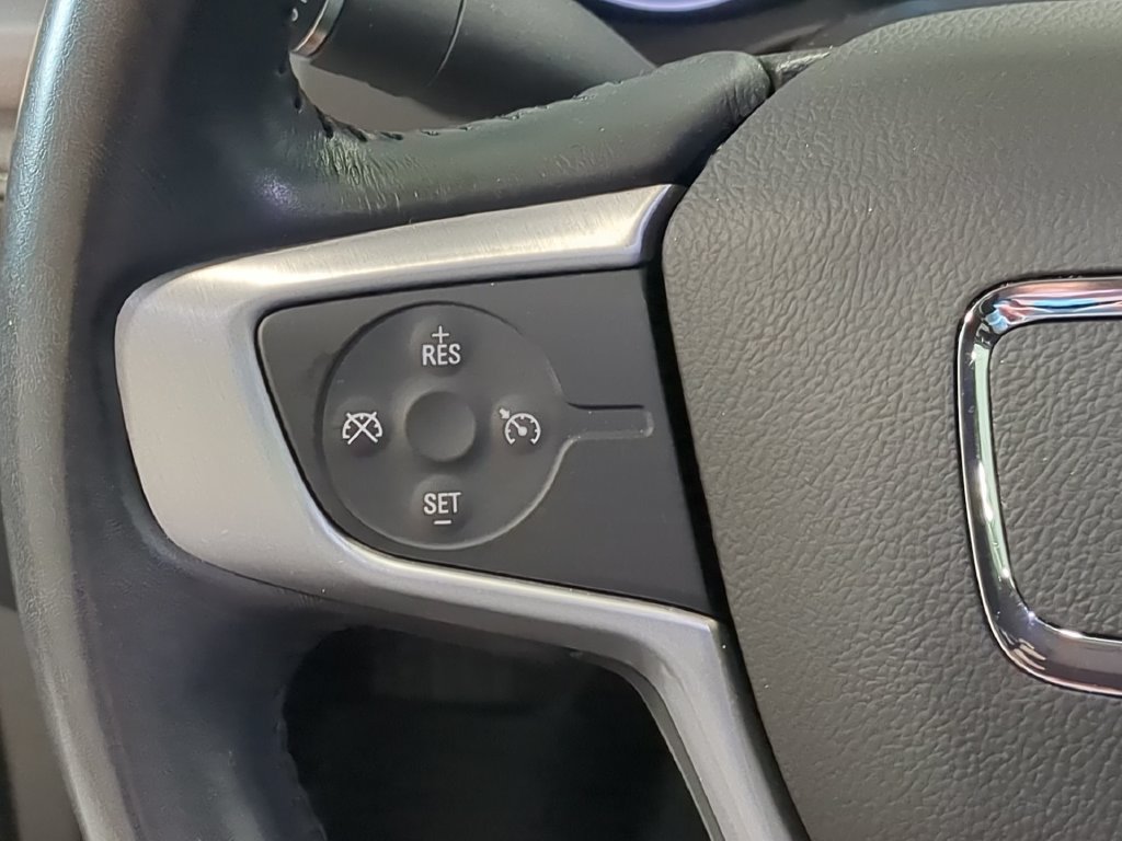 Used 2018 GMC Acadia SLT FWD image 29