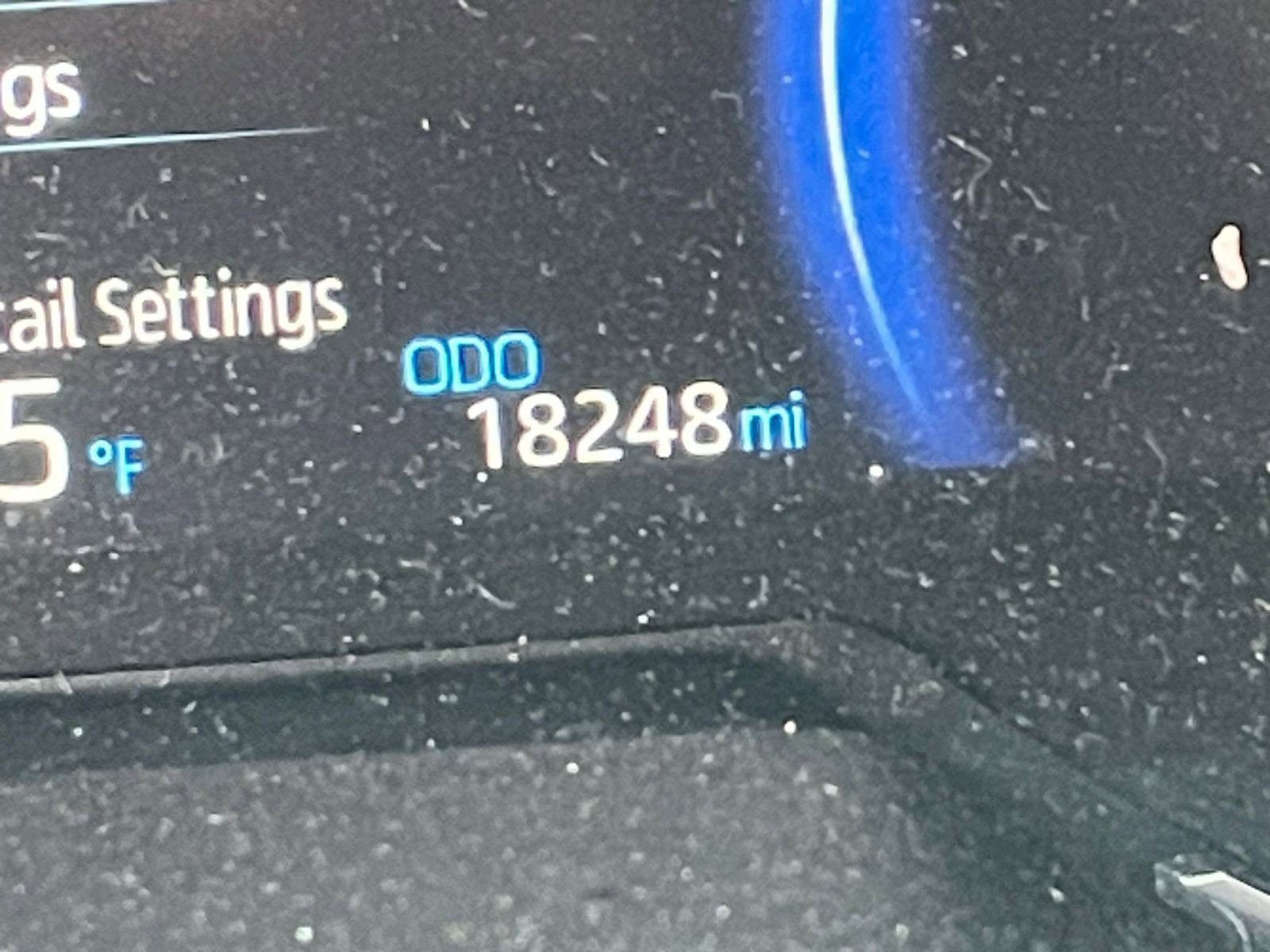 Used 2025 Toyota RAV4 LE image 39