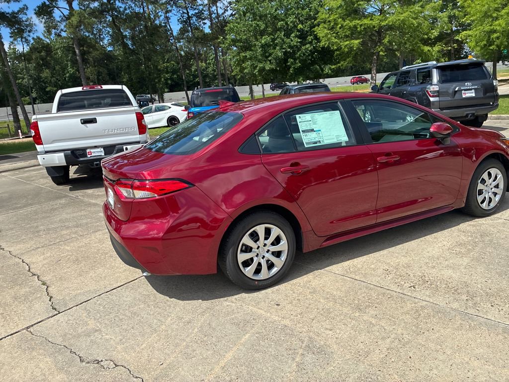 New 2026 Toyota Corolla LE FWD image 3
