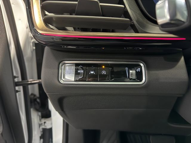 Certified 2025 Buick Envision Avenir image 27