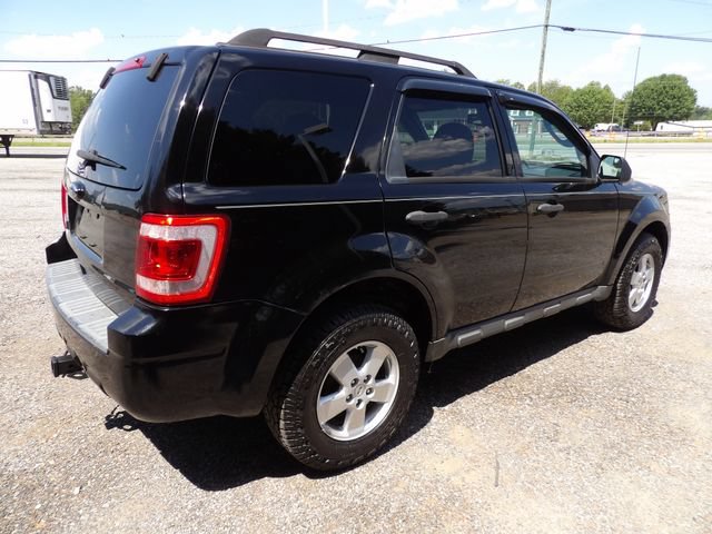 Used 2010 Ford Escape XLT AWD/4WD image 4