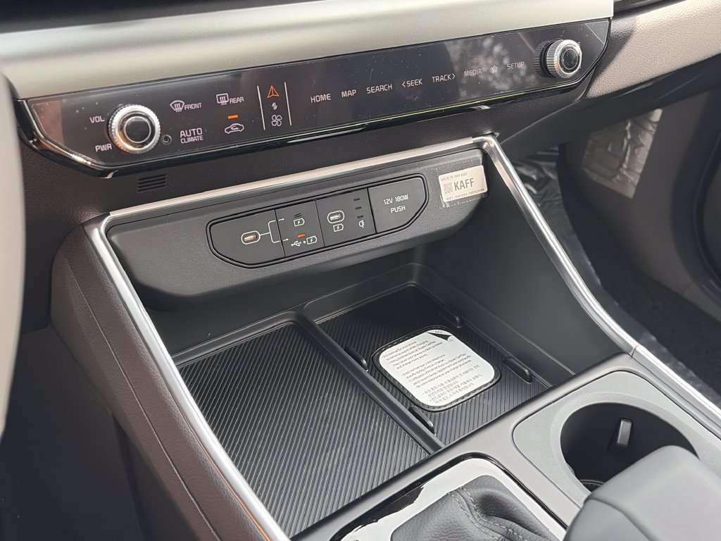 New 2027 Kia Carnival SX Prestige FWD image 23
