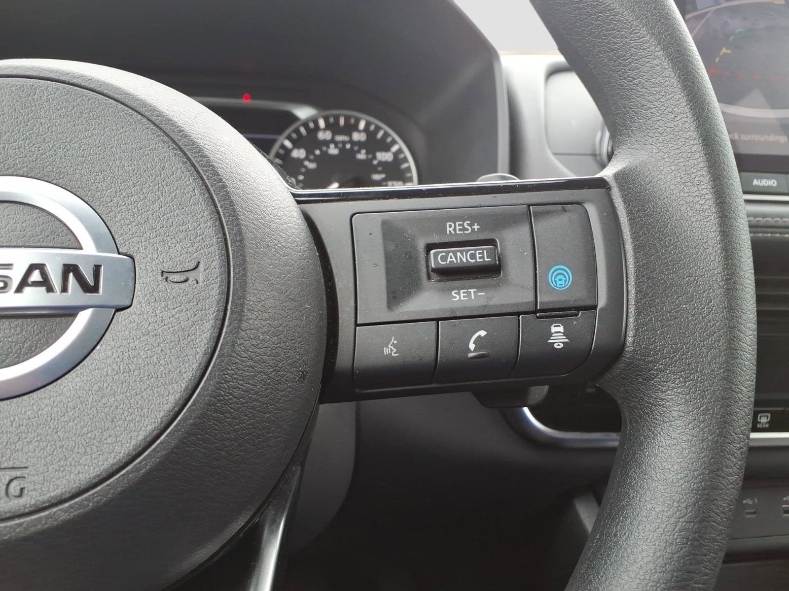 Used 2021 Nissan Rogue SV image 22