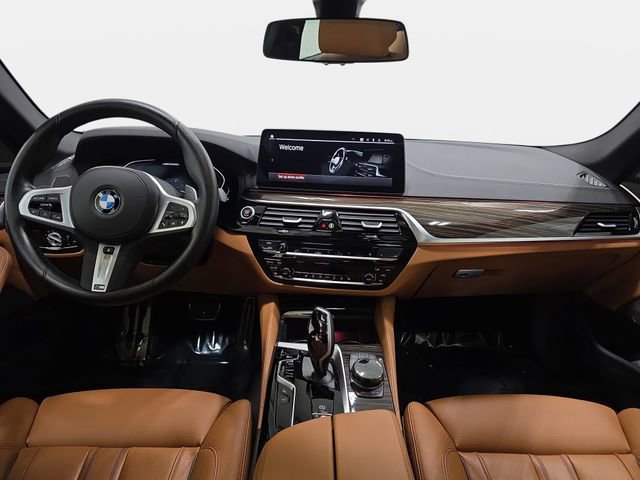Certified 2023 BMW M550i xDrive w/ Executive Package image 9