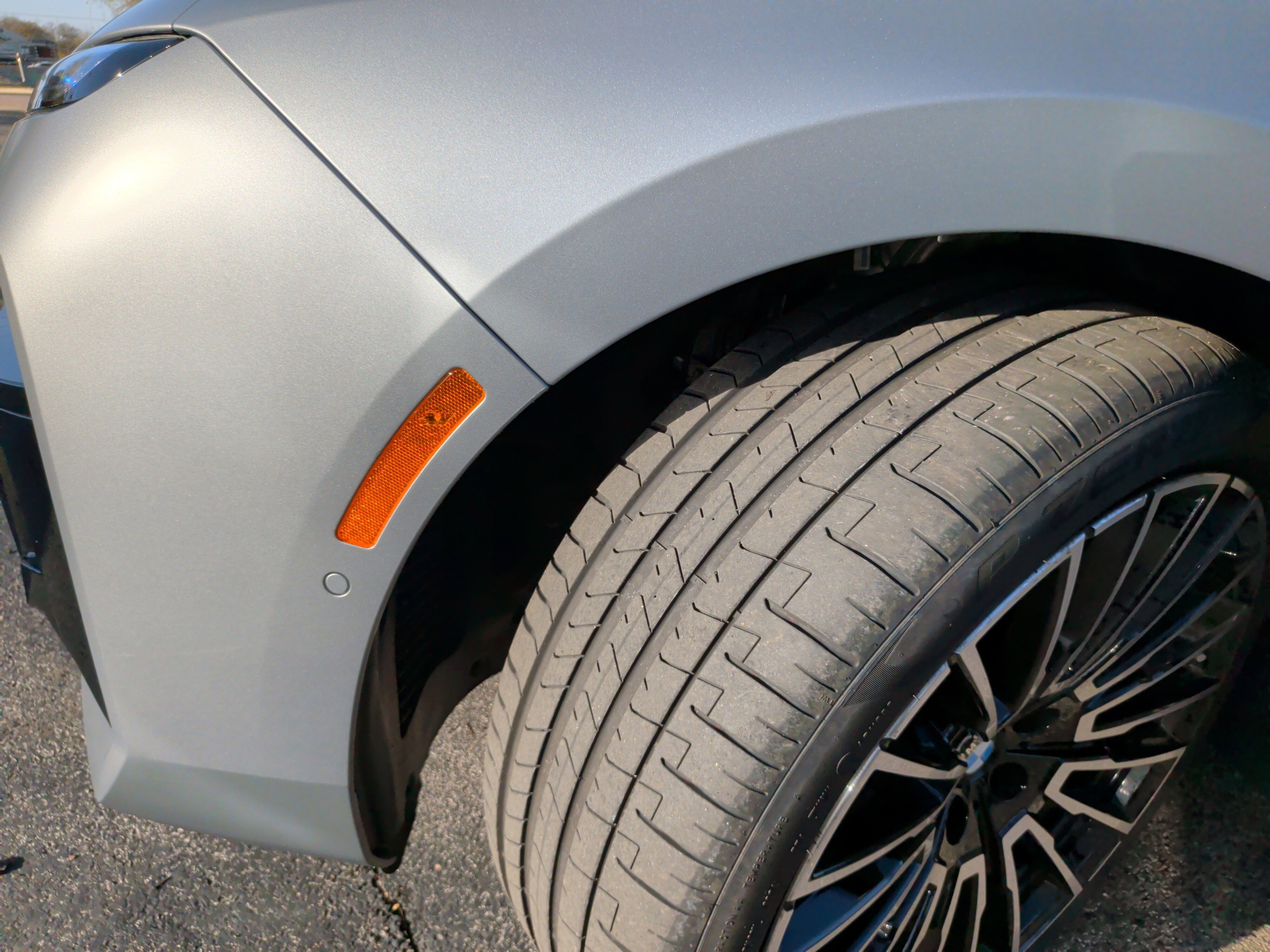 Certified 2025 BMW 760i xDrive w/ Executive Package image 12