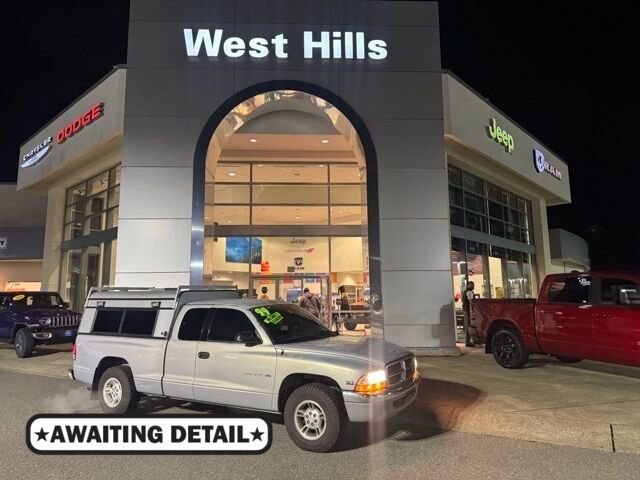 Used 1999 Dodge Dakota SLT
