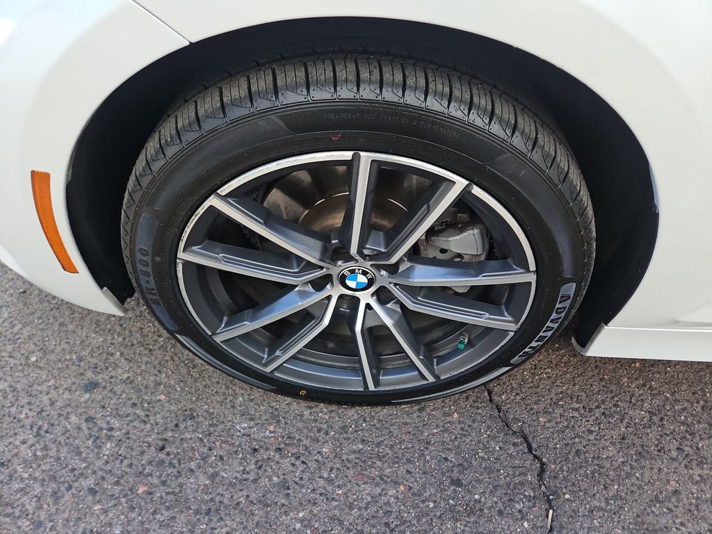 Used 2021 BMW 330i xDrive Sedan w/ Convenience Package AWD/4WD image 27