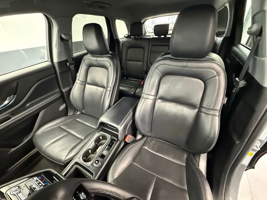 Used 2022 Lincoln Corsair AWD w/ Equipment Group 101A image 43