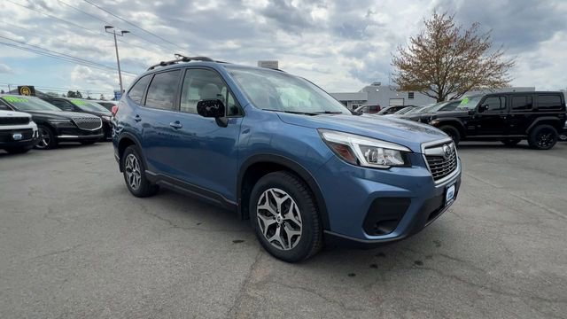 Used 2020 Subaru Forester Premium AWD/4WD image 2