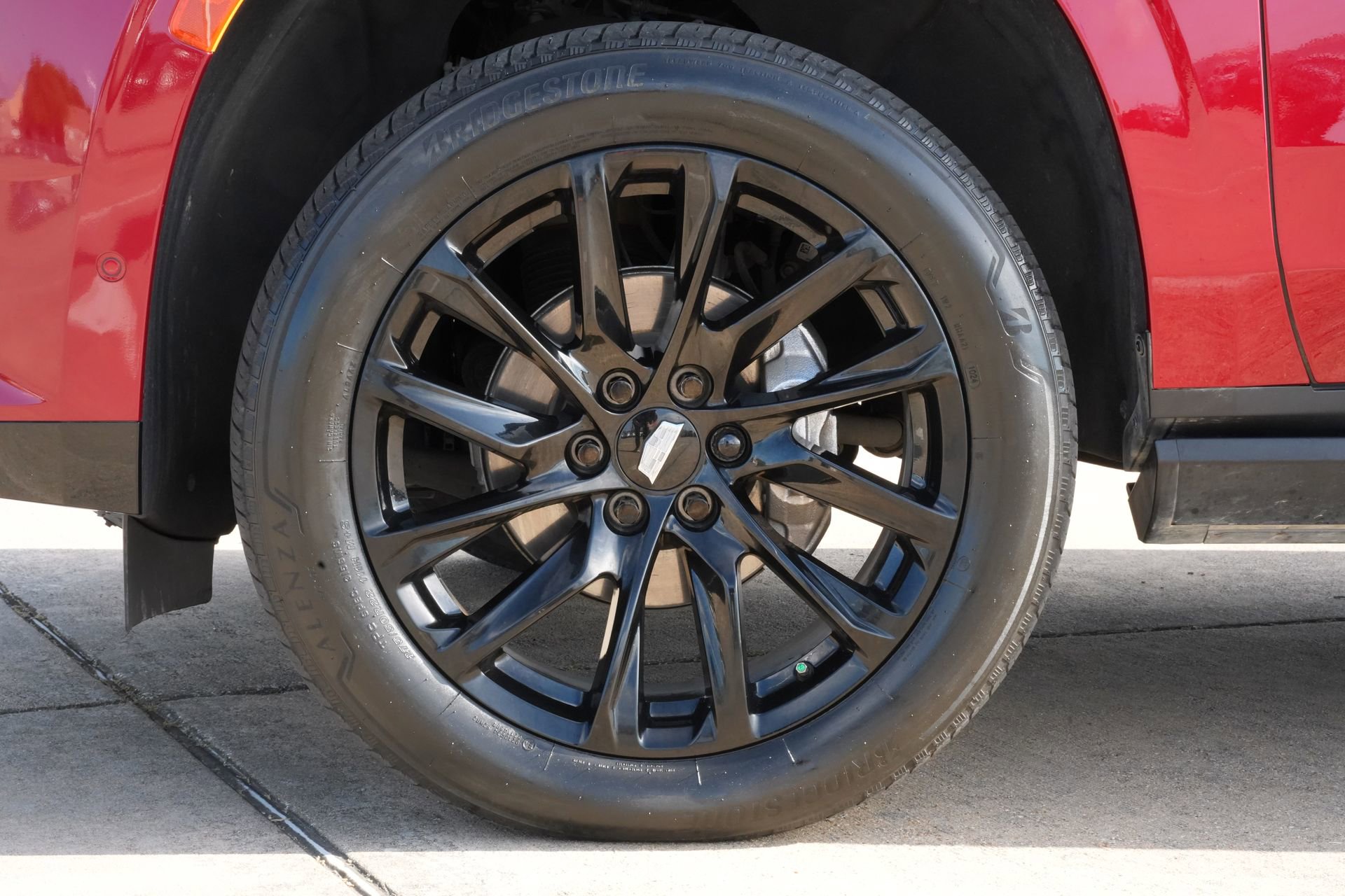 Certified 2024 Cadillac Escalade Sport Platinum w/ LPO, ONYX Package image 31
