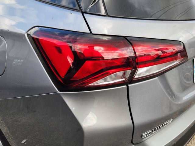 Used 2024 Chevrolet Equinox LT image 7