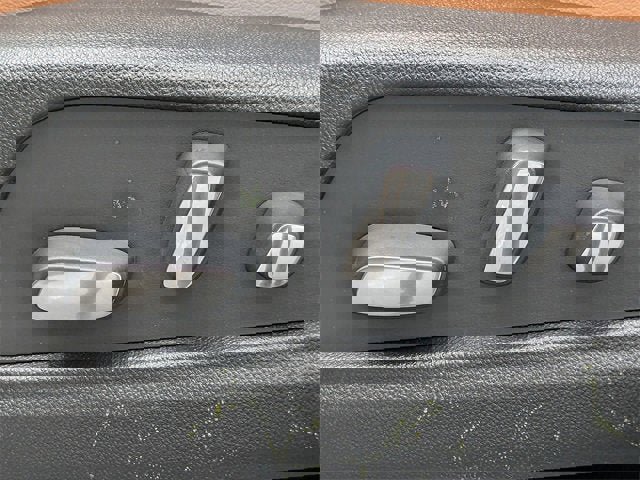 New 2025 Cadillac XT5 Premium Luxury w/ LPO, Floor Liner Package image 21