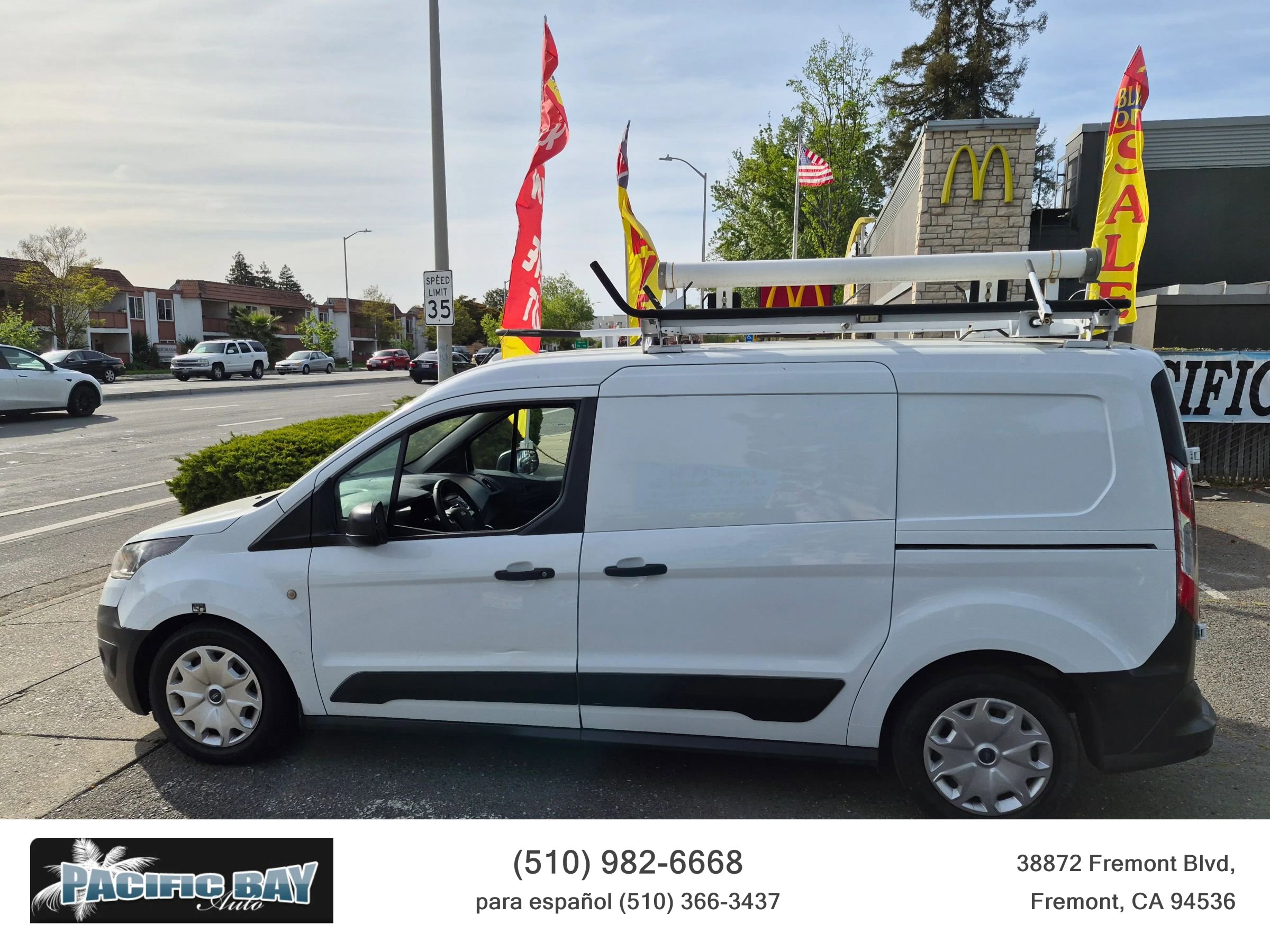 Used 2015 Ford Transit Connect XL image 4