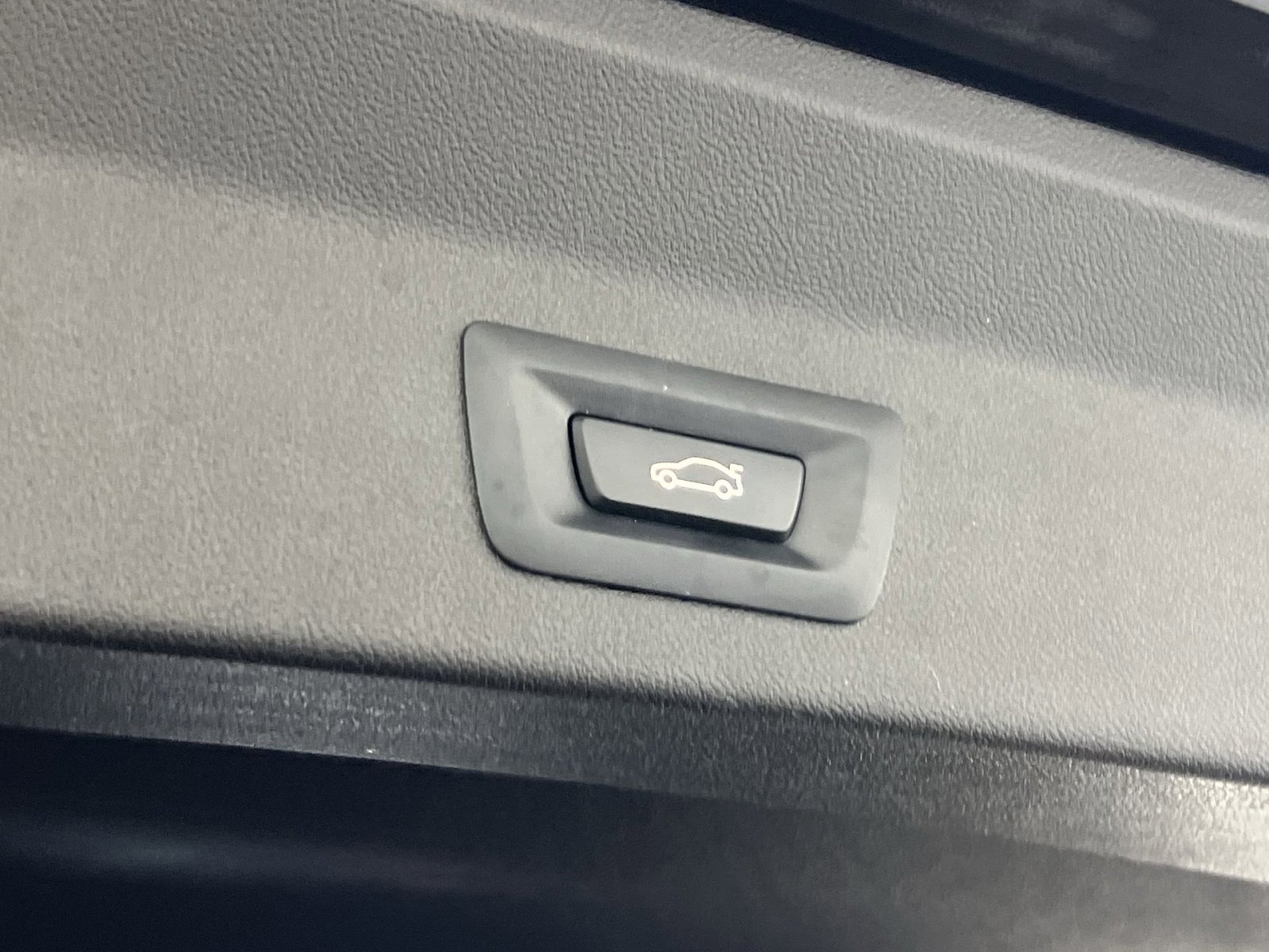 Used 2020 BMW X3 sDrive30i image 25