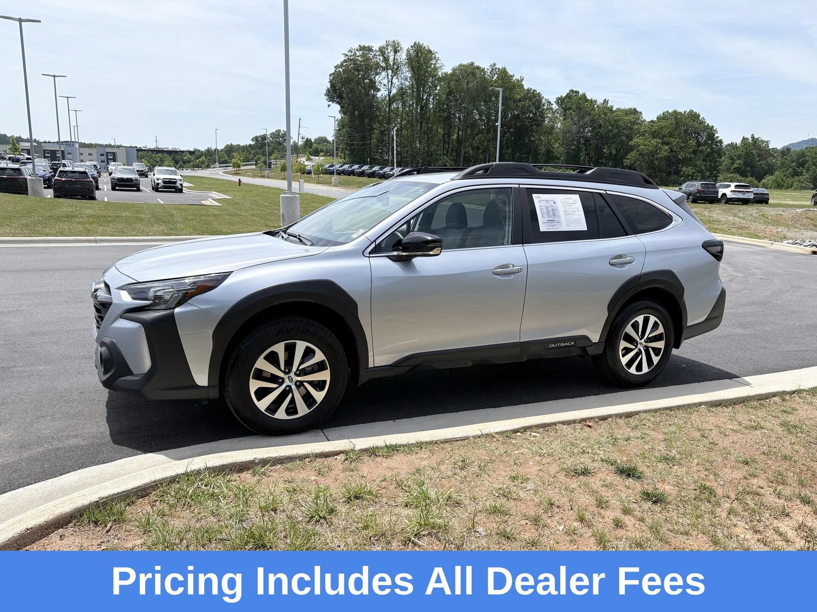 Certified 2025 Subaru Outback Premium w/ Popular Package #1A AWD/4WD image 4