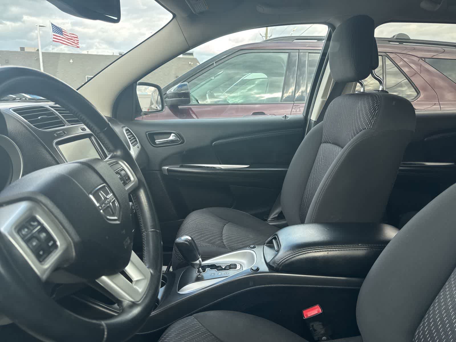 Used 2015 Dodge Journey SXT w/ Blacktop Package FWD image 31