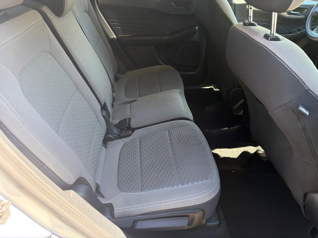 Used 2022 Ford Escape SE FWD image 17