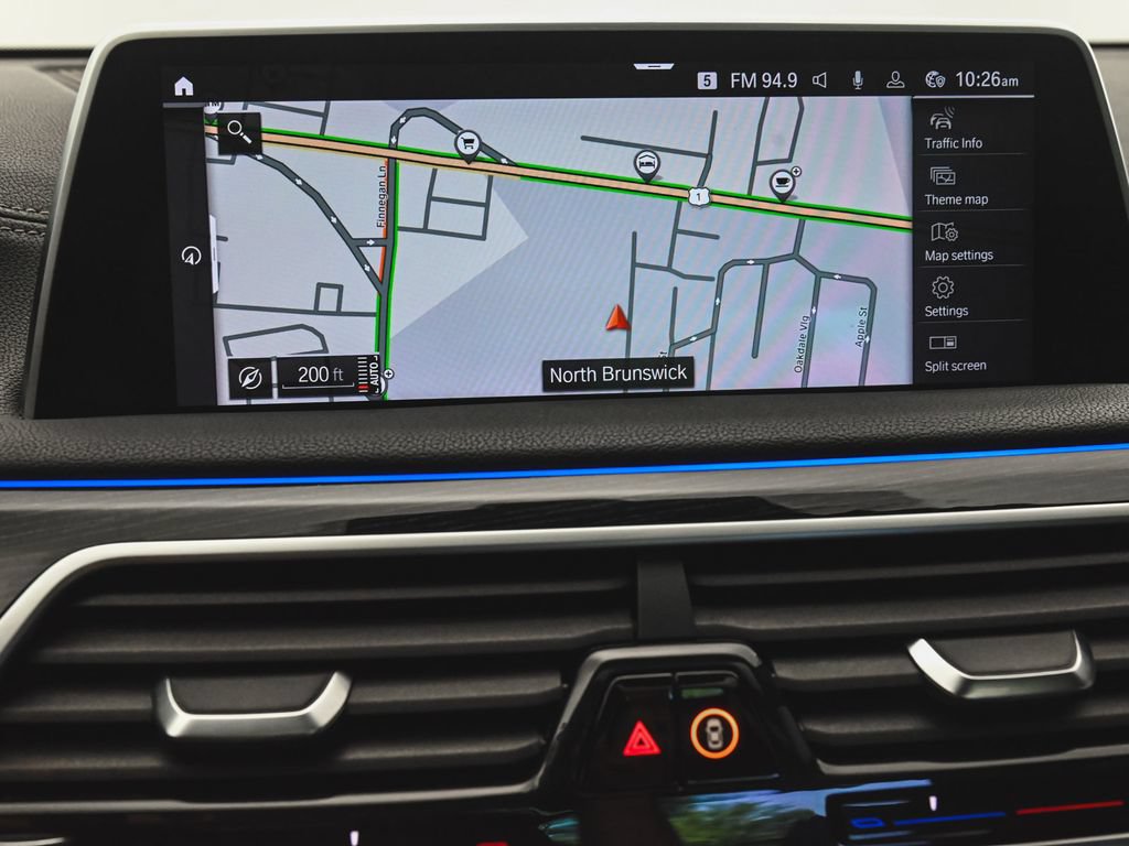 Used 2022 BMW 750i xDrive w/ M Sport Package AWD/4WD image 20