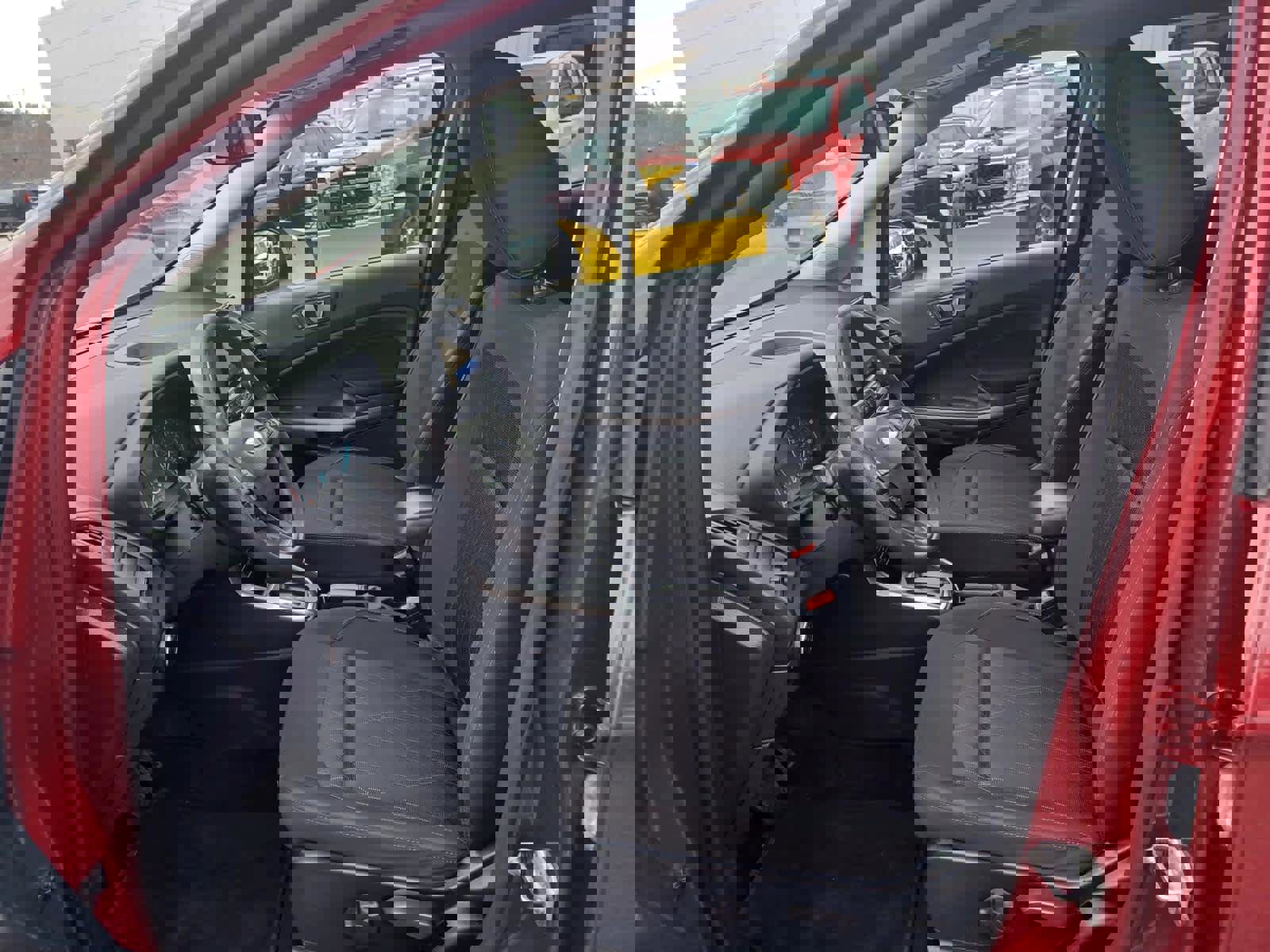 Used 2021 Ford EcoSport SE image 7