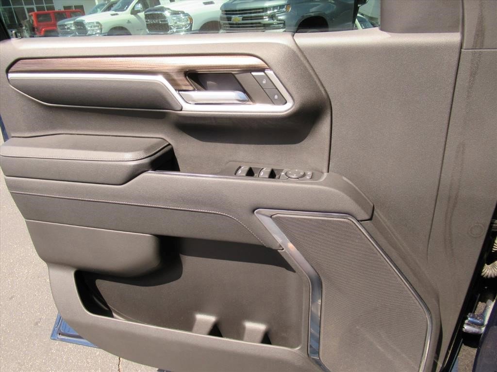 Certified 2023 Chevrolet Silverado 1500 LT image 20