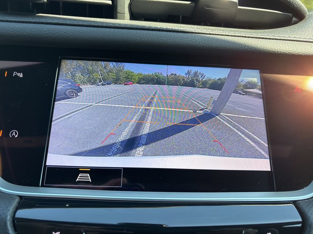 Used 2022 Cadillac XT5 Premium Luxury image 31