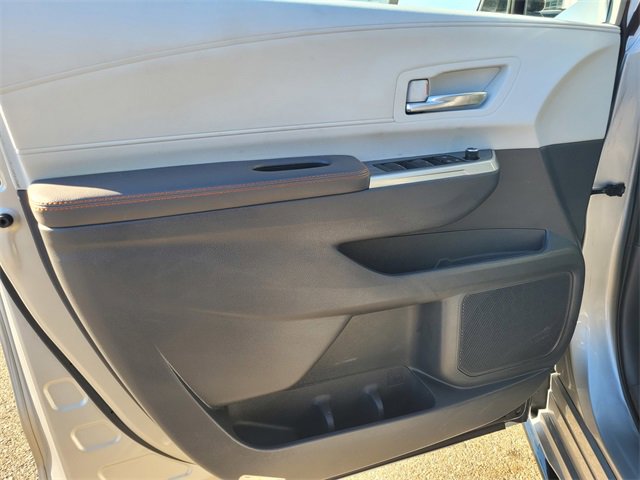 Used 2024 Toyota Sienna XSE image 18