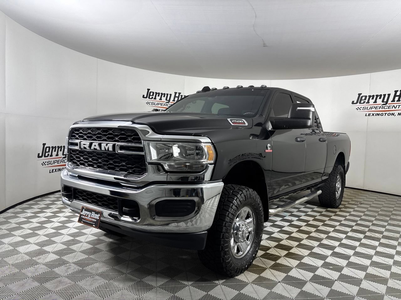 Used 2024 RAM 2500 Tradesman w/ Chrome Appearance Group
