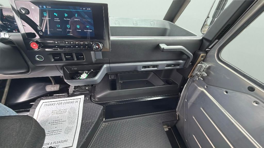 Used 2024 Chevrolet Brightdrop 600 w/ Commercial Equipment Package image 23