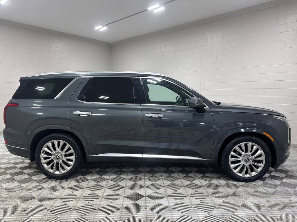 Used 2020 Hyundai Palisade Limited image 15
