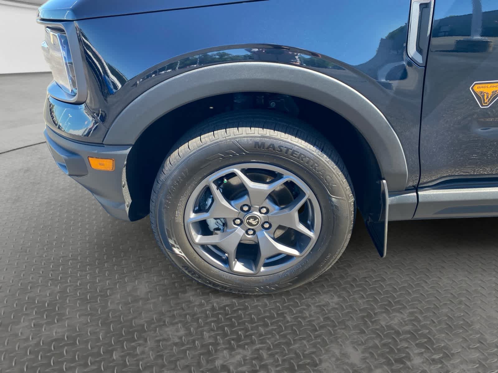 Used 2023 Ford Bronco Sport Badlands w/ Premium Package AWD/4WD image 9