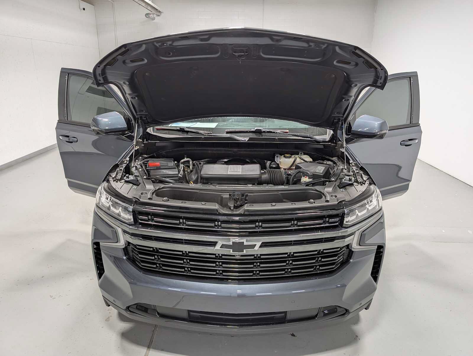 Certified 2021 Chevrolet Tahoe RST w/ Luxury Package AWD/4WD image 14