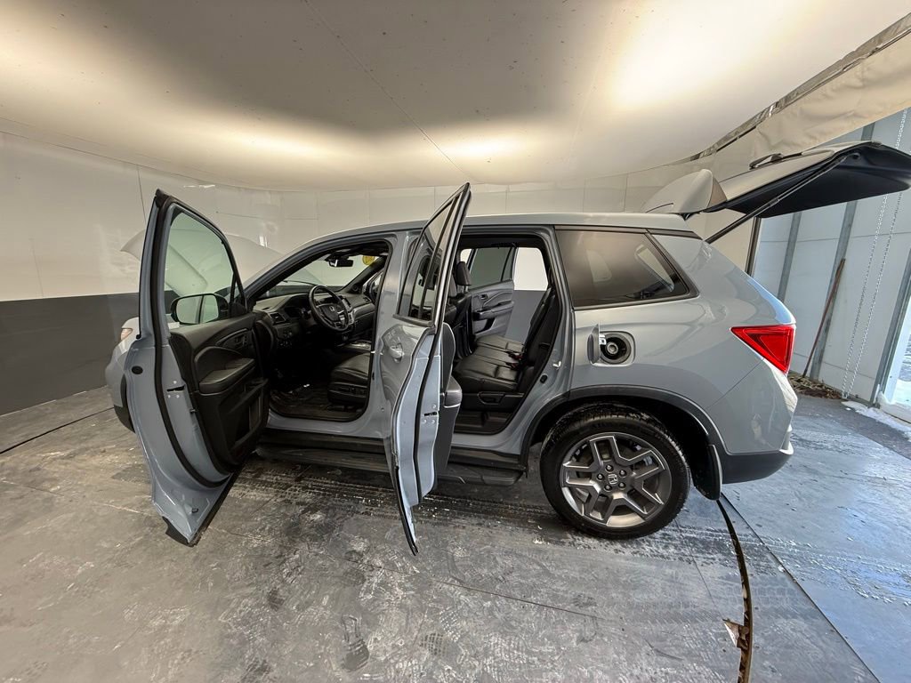Used 2023 Honda Passport EX-L image 18