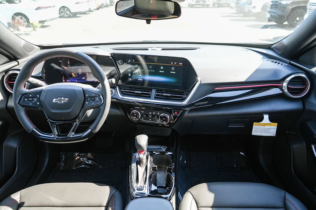 New 2026 Chevrolet Trax RS w/ Sunroof Package FWD image 12