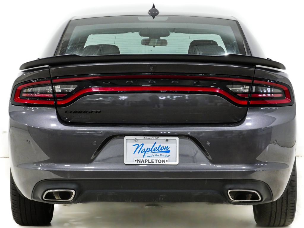 Used 2023 Dodge Charger SXT w/ Blacktop Package image 7