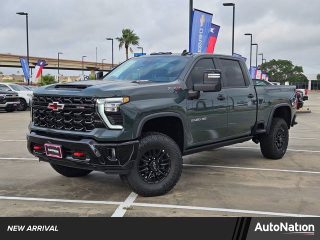 New 2026 Chevrolet Silverado 2500 ZR2 AWD/4WD image 1