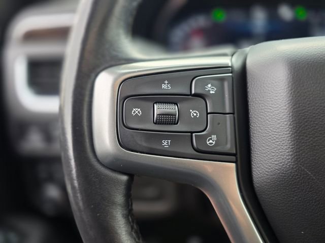 Used 2022 Chevrolet Suburban Z71 w/ Luxury Package AWD/4WD image 29