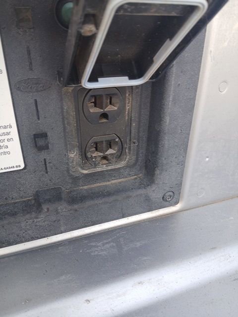 Used 2024 Ford F150 XLT w/ Mobile Office Package image 8