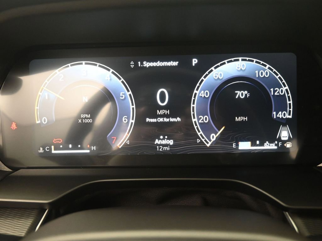 New 2025 Jeep Grand Cherokee L Laredo w/ Luxury Tech Group I image 38