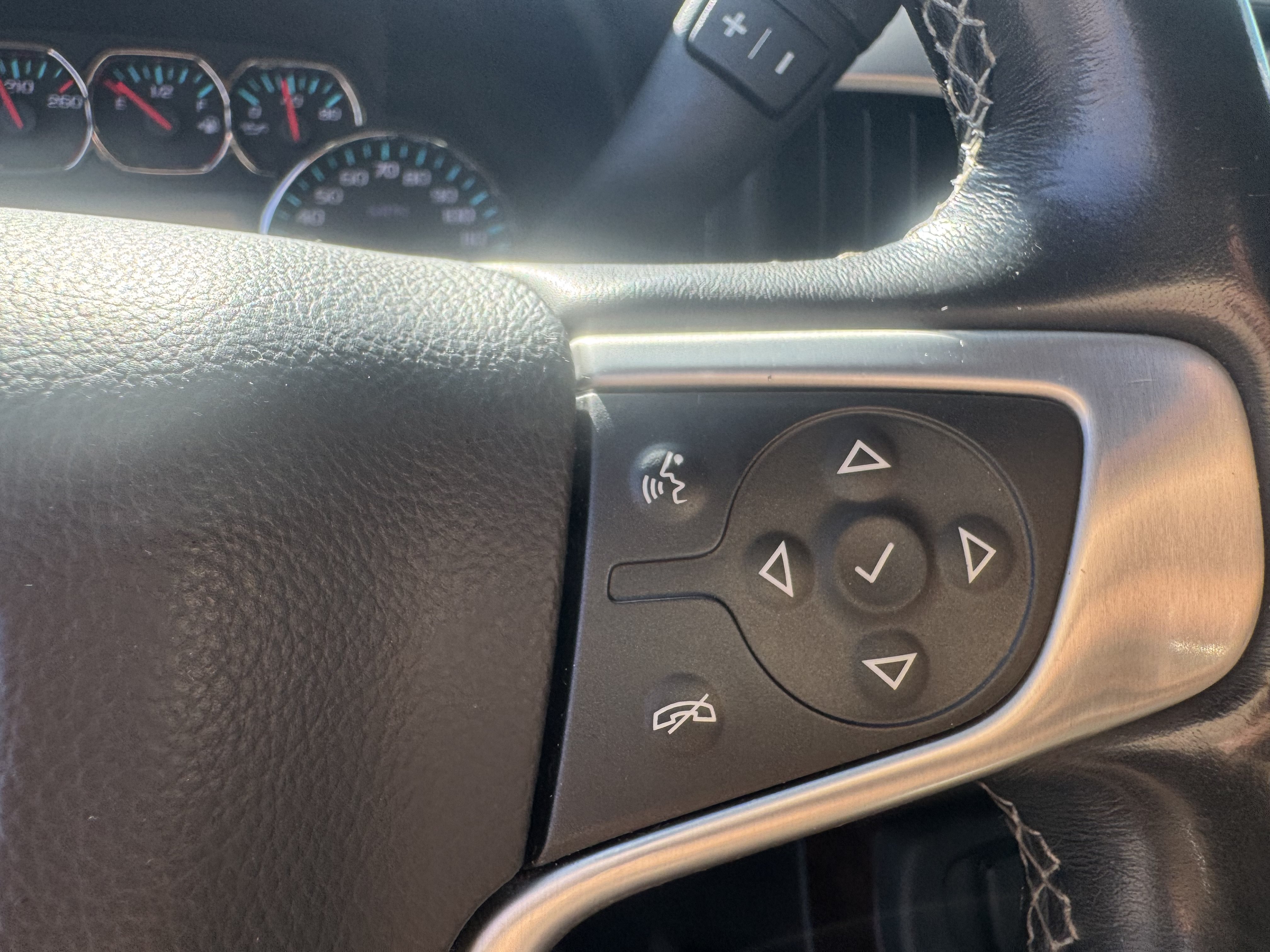 Used 2018 GMC Sierra 1500 SLT AWD/4WD image 15