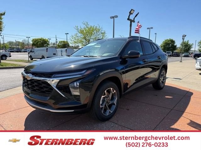 New 2026 Chevrolet Trax LT w/ Midnight Edition