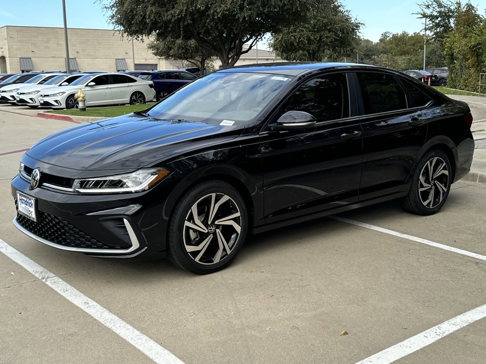 New 2026 Volkswagen Jetta SEL FWD image 2