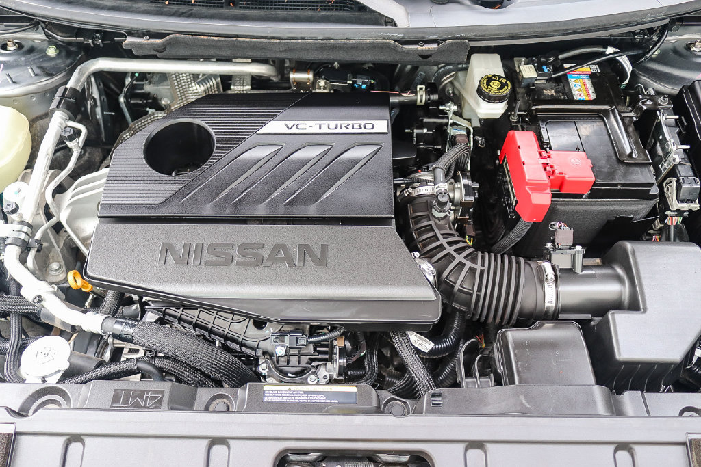 Used 2025 Nissan Rogue SV AWD/4WD image 27